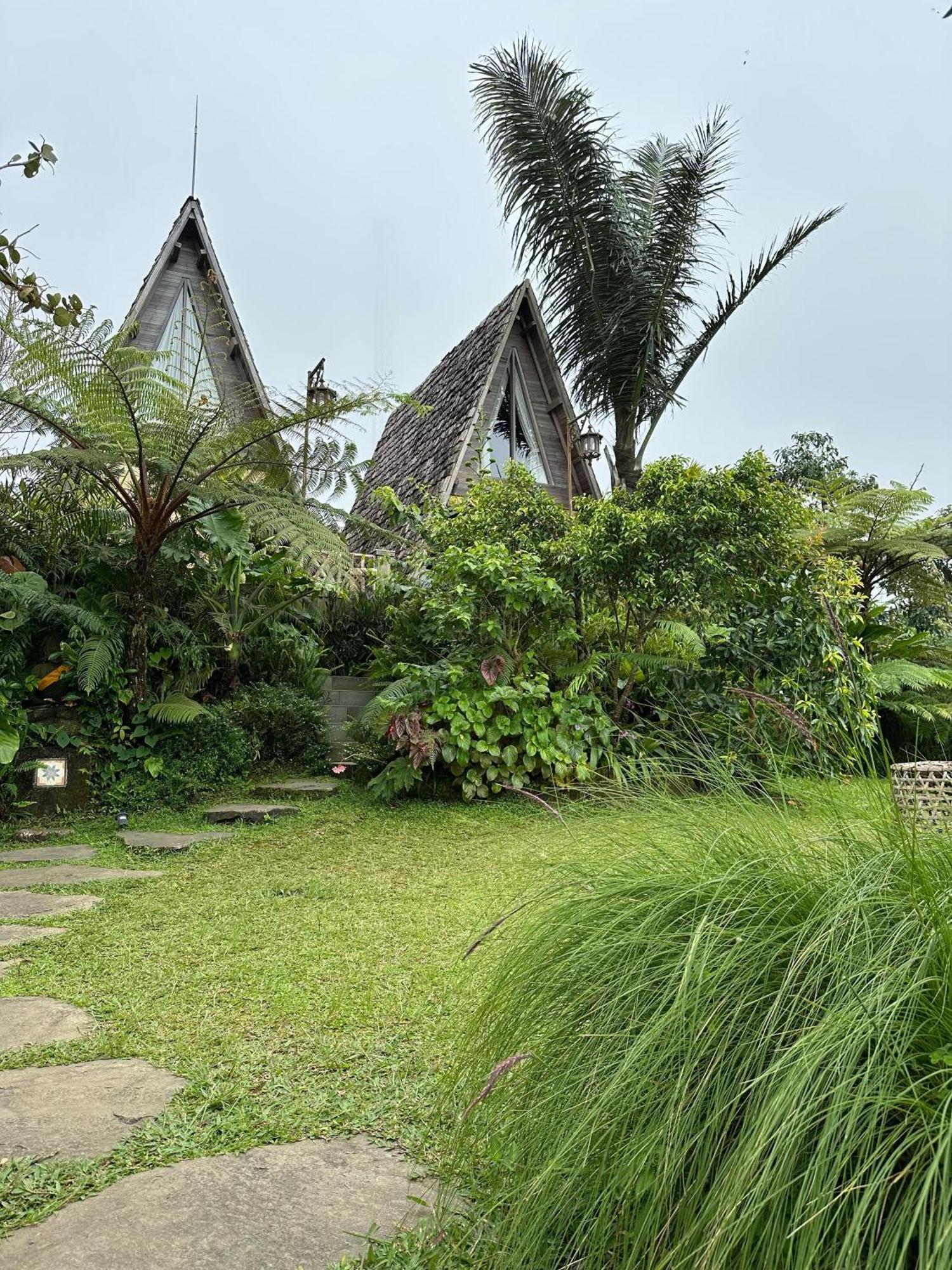 Pondok Kawinaya Сингараджа Номер фото